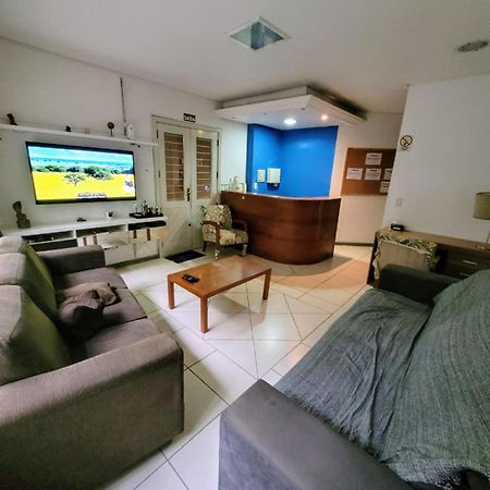 Man'S Place Hostel Masculino ปอร์โตอัลเลเกร ภายนอก รูปภาพ